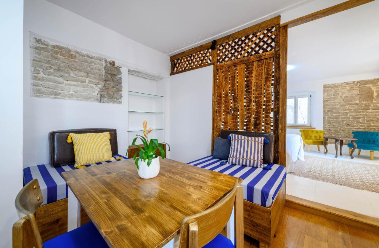 On The Rock Apartments Šibenik Exteriör bild